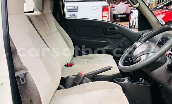 اشتري مستعمل Hyundai H1 White سيارة في Maseru في Maseru اشتري مستعمل Hyundai H1 White سيارة في Maseru في Maseru