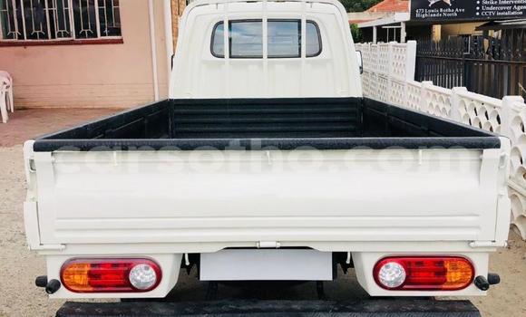 اشتري مستعمل Hyundai H1 White سيارة في Maseru في Maseru اشتري مستعمل Hyundai H1 White سيارة في Maseru في Maseru
