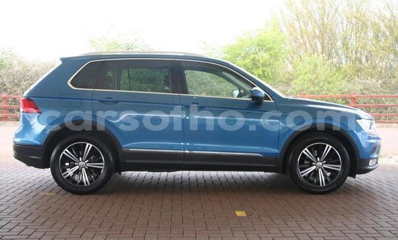 Sayi Na hannu Volkswagen Tiguan Blue Mota in Peka a Leribe Sayi Na hannu Volkswagen Tiguan Blue Mota in Peka a Leribe