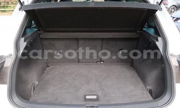 Acheter Occasion Voiture Volkswagen Tiguan Blanc à Qacha's Nek, Quthing Acheter Occasion Voiture Volkswagen Tiguan Blanc à Qacha's Nek, Quthing