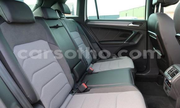 Acheter Occasion Voiture Volkswagen Tiguan Blanc à Qacha's Nek, Quthing Acheter Occasion Voiture Volkswagen Tiguan Blanc à Qacha's Nek, Quthing