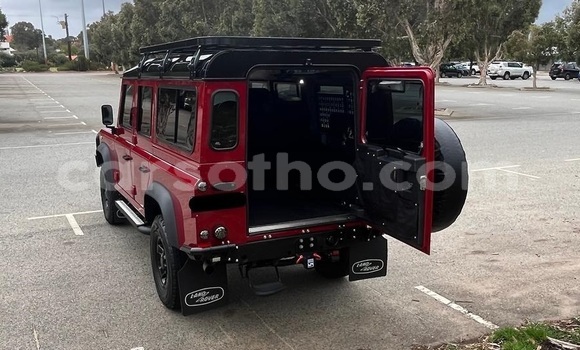 اشتري مستعمل Land Rover Defender Red سيارة في Maseru في Maseru اشتري مستعمل Land Rover Defender Red سيارة في Maseru في Maseru