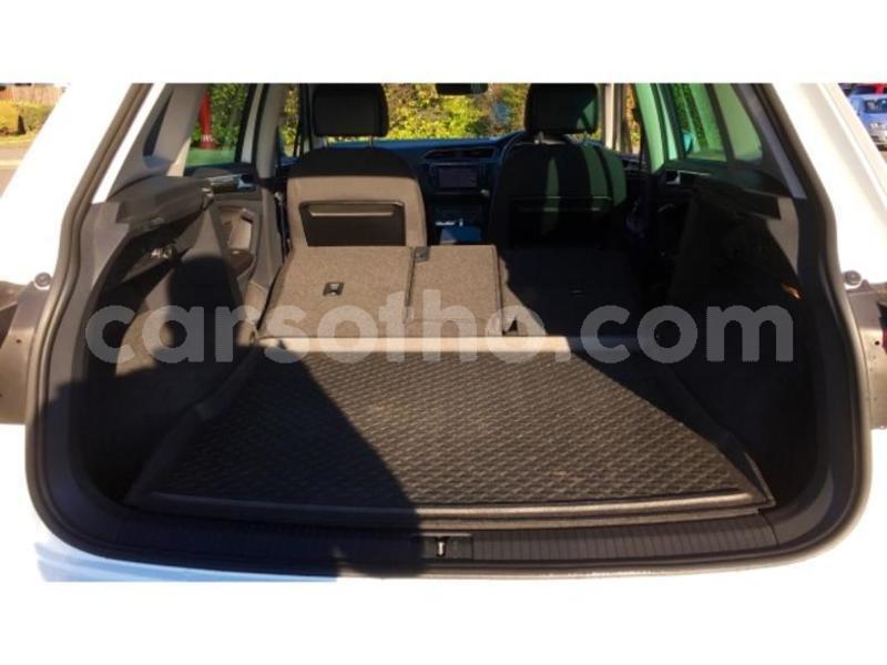 Big with watermark 2017 volkswagen tiguan 2.0 tsi bmt 180 4motion sel 5dr dsg 7