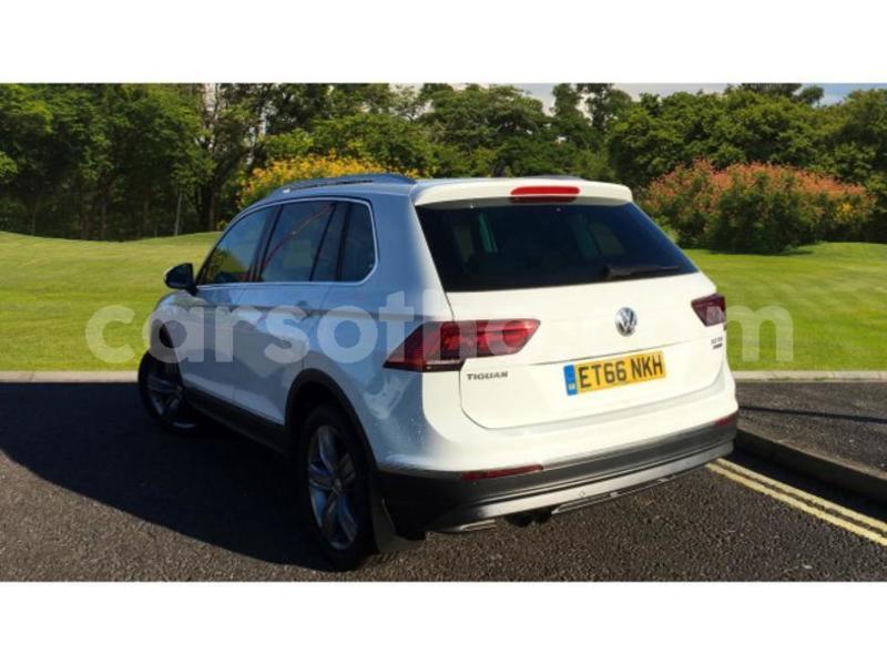 Big with watermark 2017 volkswagen tiguan 2.0 tsi bmt 180 4motion sel 5dr dsg 2