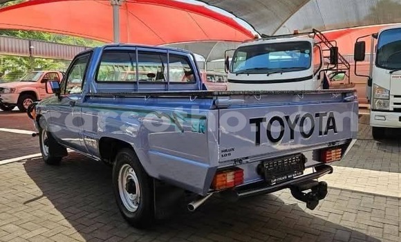 Buy Used Toyota Hilux Blue Car in Maseru in Maseru Buy Used Toyota Hilux Blue Car in Maseru in Maseru