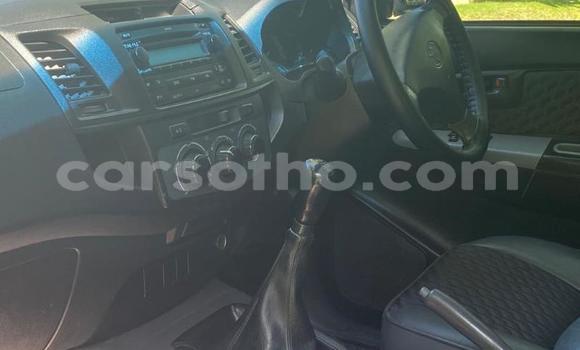 Buy Used Toyota Hilux White Car in Maseru in Maseru Buy Used Toyota Hilux White Car in Maseru in Maseru