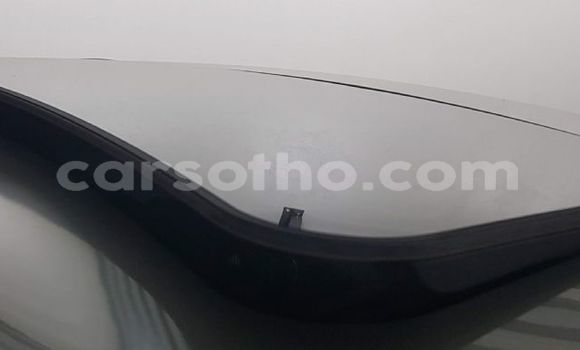 Buy Used Land Rover Discovery Sport Silver Car in Import - Dubai in Maseru Buy Used Land Rover Discovery Sport Silver Car in Import - Dubai in Maseru