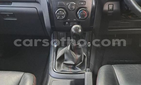 Sayi Na hannu Isuzu KB Red Mota in Maseru a Maseru Sayi Na hannu Isuzu KB Red Mota in Maseru a Maseru