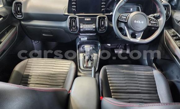 Buy Used Kia Sorento White Car in Maputsoa in Leribe Buy Used Kia Sorento White Car in Maputsoa in Leribe