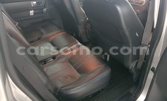 Buy Used Land Rover Discovery Sport Silver Car in Import - Dubai in Maseru Buy Used Land Rover Discovery Sport Silver Car in Import - Dubai in Maseru