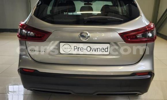 Sayi Na hannu Nissan Qashqai Silver Mota in Maseru a Maseru Sayi Na hannu Nissan Qashqai Silver Mota in Maseru a Maseru