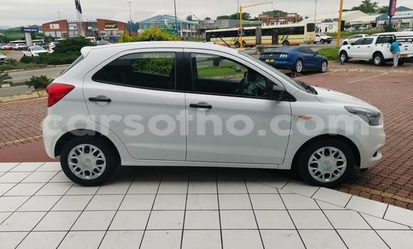 Acheter Occasion Voiture Ford Aerostar Blanc à Maputsoe, Leribe Acheter Occasion Voiture Ford Aerostar Blanc à Maputsoe, Leribe