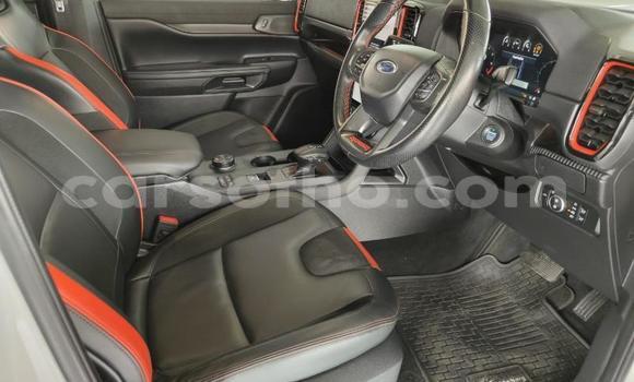 Sayi Na hannu Ford Ranger White Mota in Maseru a Maseru Sayi Na hannu Ford Ranger White Mota in Maseru a Maseru