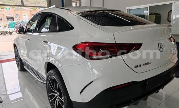 Sayi Na hannu Mercedes-Benz GLE White Mota in Maseru a Maseru Sayi Na hannu Mercedes-Benz GLE White Mota in Maseru a Maseru