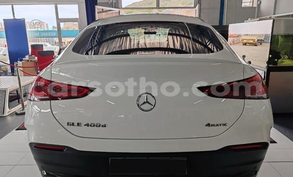 Sayi Na hannu Mercedes-Benz GLE White Mota in Maseru a Maseru Sayi Na hannu Mercedes-Benz GLE White Mota in Maseru a Maseru