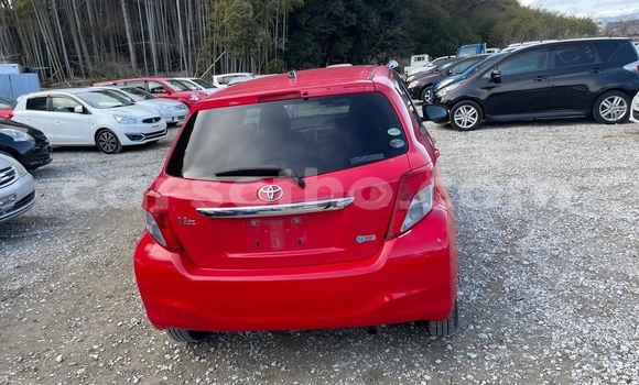 Sayi Na hannu Toyota Vitz Red Mota in Maseru a Maseru Sayi Na hannu Toyota Vitz Red Mota in Maseru a Maseru