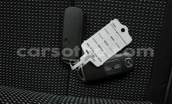 Sayi Na hannu Mazda Demio White Mota in Maseru a Maseru Sayi Na hannu Mazda Demio White Mota in Maseru a Maseru