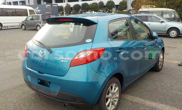 Sayi Na hannu Mazda Demio Blue Mota in Maseru a Maseru Sayi Na hannu Mazda Demio Blue Mota in Maseru a Maseru