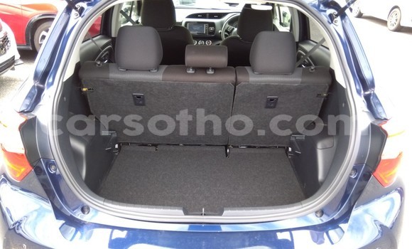Sayi Na hannu Toyota Vitz Blue Mota in Maseru a Maseru Sayi Na hannu Toyota Vitz Blue Mota in Maseru a Maseru