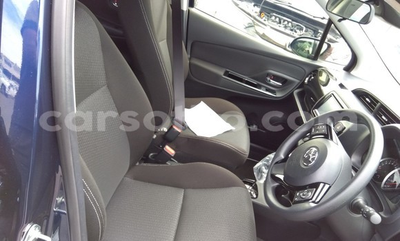 Sayi Na hannu Toyota Vitz Blue Mota in Maseru a Maseru Sayi Na hannu Toyota Vitz Blue Mota in Maseru a Maseru
