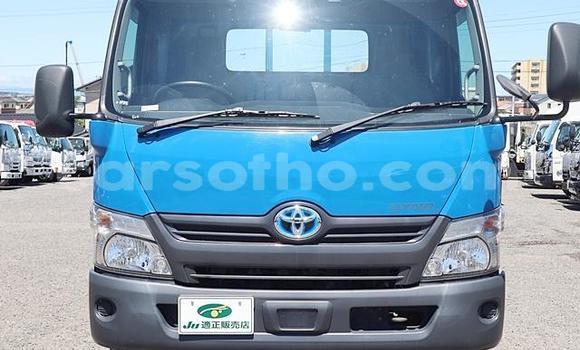 اشتري مستعمل Toyota Dyna Blue شاحنة في Maseru في Maseru اشتري مستعمل Toyota Dyna Blue شاحنة في Maseru في Maseru