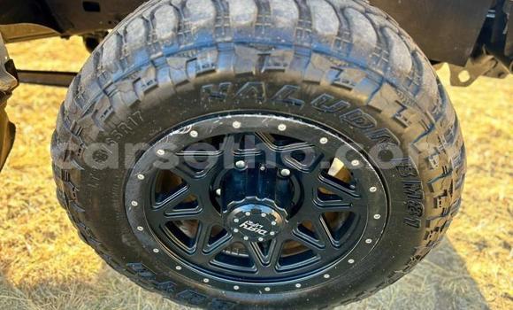 Sayi Na hannu Toyota Land Cruiser White Mota in Maseru a Maseru Sayi Na hannu Toyota Land Cruiser White Mota in Maseru a Maseru