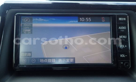 Sayi Na hannu Toyota Noah Silver Mota in Maseru a Maseru Sayi Na hannu Toyota Noah Silver Mota in Maseru a Maseru