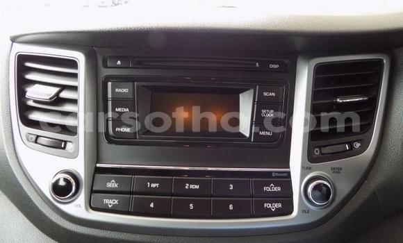 Sayi Na hannu Hyundai Tucson White Mota in Maseru a Maseru Sayi Na hannu Hyundai Tucson White Mota in Maseru a Maseru