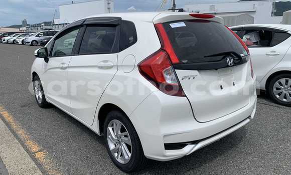 Buy Used Honda FIT White Car in Maseru in Maseru Buy Used Honda FIT White Car in Maseru in Maseru