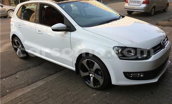 Acheter Occasion Voiture Volkswagen Polo Blanc à Maseru, Maseru Acheter Occasion Voiture Volkswagen Polo Blanc à Maseru, Maseru