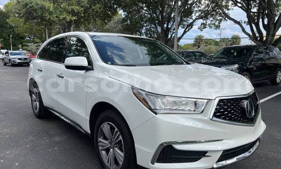Sayi Na hannu Acura MDX White Mota in Maseru a Maseru Sayi Na hannu Acura MDX White Mota in Maseru a Maseru