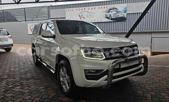 اشتري مستعمل Volkswagen Amarok White سيارة في Maseru في Maseru