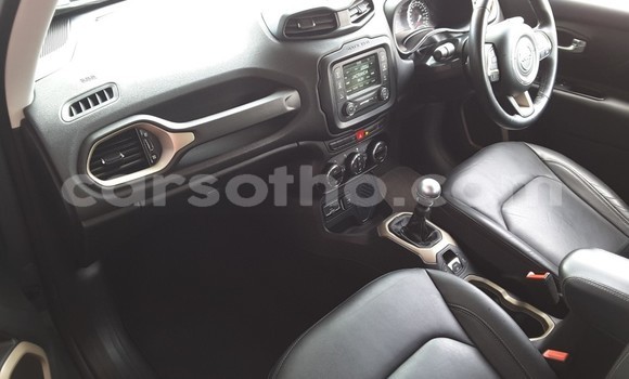 Sayi Na hannu Jeep Renegade Other Mota in Butha Buthe a Butha-Buthe Sayi Na hannu Jeep Renegade Other Mota in Butha Buthe a Butha-Buthe