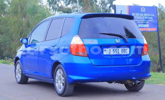 Sayi Na hannu Toyota Vitz Blue Mota in Mohale's Hoek a Mohale's Hoek Sayi Na hannu Toyota Vitz Blue Mota in Mohale's Hoek a Mohale's Hoek