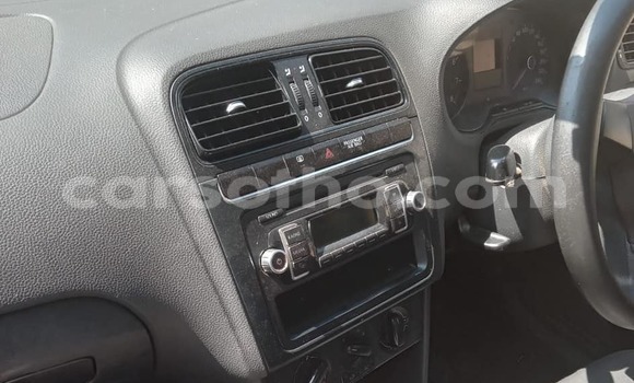 اشتري مستعمل Volkswagen Polo Blue سيارة في Maseru في Maseru اشتري مستعمل Volkswagen Polo Blue سيارة في Maseru في Maseru
