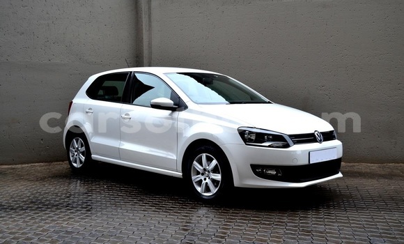 اشتري مستعمل Volkswagen Polo White سيارة في Maseru في Maseru اشتري مستعمل Volkswagen Polo White سيارة في Maseru في Maseru