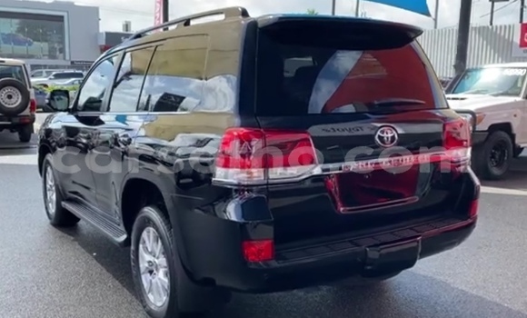 Sayi Na hannu Toyota Land Cruiser Black Mota in Maseru a Maseru Sayi Na hannu Toyota Land Cruiser Black Mota in Maseru a Maseru