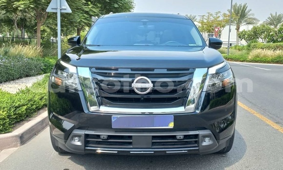 اشتري مستعمل Nissan Pathfinder Black سيارة في Maseru في Maseru اشتري مستعمل Nissan Pathfinder Black سيارة في Maseru في Maseru
