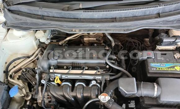 Sayi Na hannu Hyundai i20 White Mota in Maseru a Maseru Sayi Na hannu Hyundai i20 White Mota in Maseru a Maseru