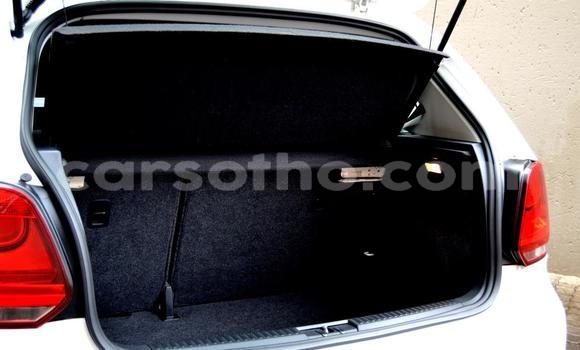 اشتري مستعمل Volkswagen Polo White سيارة في Maseru في Maseru اشتري مستعمل Volkswagen Polo White سيارة في Maseru في Maseru
