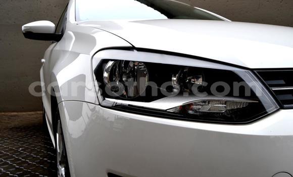 اشتري مستعمل Volkswagen Polo White سيارة في Maseru في Maseru اشتري مستعمل Volkswagen Polo White سيارة في Maseru في Maseru