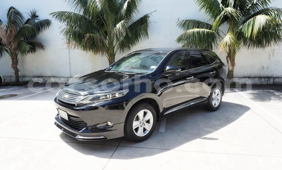 اشتري مستعمل Toyota Harrier Black سيارة في Maseru في Maseru