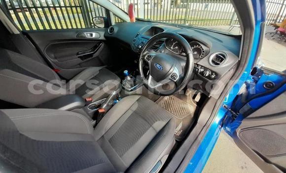 Acheter Occasion Voiture Ford Fiesta Bleu à Maseru, Maseru Acheter Occasion Voiture Ford Fiesta Bleu à Maseru, Maseru