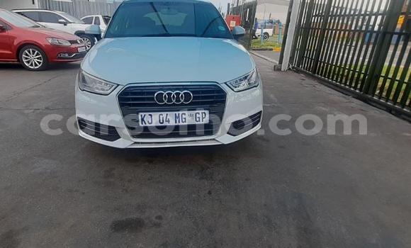 Sayi Na hannu Audi A1 White Mota in Maseru a Maseru Sayi Na hannu Audi A1 White Mota in Maseru a Maseru