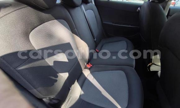 Sayi Na hannu Hyundai i20 Red Mota in Maseru a Maseru Sayi Na hannu Hyundai i20 Red Mota in Maseru a Maseru