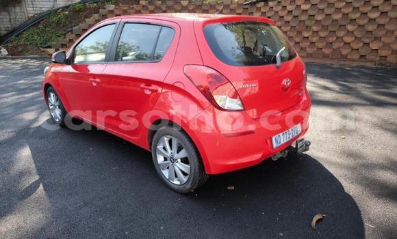 Sayi Na hannu Hyundai i20 Red Mota in Maseru a Maseru Sayi Na hannu Hyundai i20 Red Mota in Maseru a Maseru