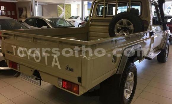 Acheter Occasion Voiture Toyota Land Cruiser Marron à Import - Dubai, Maseru Acheter Occasion Voiture Toyota Land Cruiser Marron à Import - Dubai, Maseru