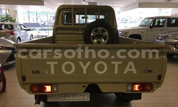 Acheter Occasion Voiture Toyota Land Cruiser Marron à Import - Dubai, Maseru Acheter Occasion Voiture Toyota Land Cruiser Marron à Import - Dubai, Maseru