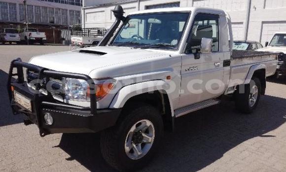 اشتري مستعمل Toyota Land Cruiser White سيارة في Import - Dubai في Maseru اشتري مستعمل Toyota Land Cruiser White سيارة في Import - Dubai في Maseru