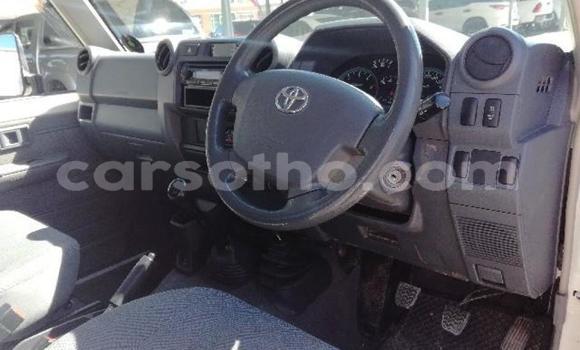 اشتري مستعمل Toyota Land Cruiser White سيارة في Import - Dubai في Maseru اشتري مستعمل Toyota Land Cruiser White سيارة في Import - Dubai في Maseru